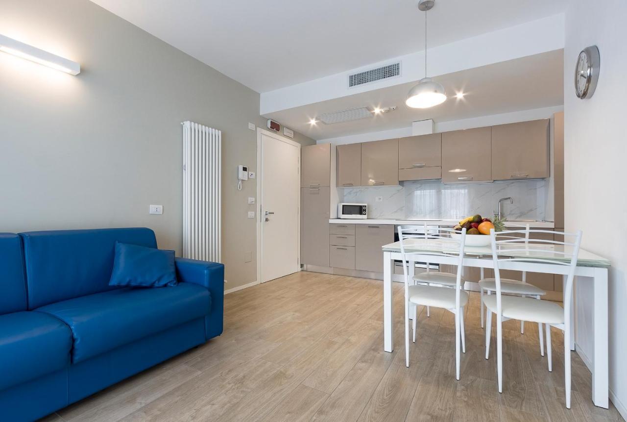 Residence Armony มิซาโน อาดรีอาติโก ภายนอก รูปภาพ