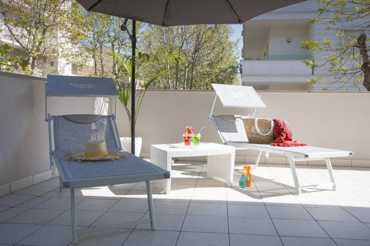 Residence Armony มิซาโน อาดรีอาติโก ภายนอก รูปภาพ