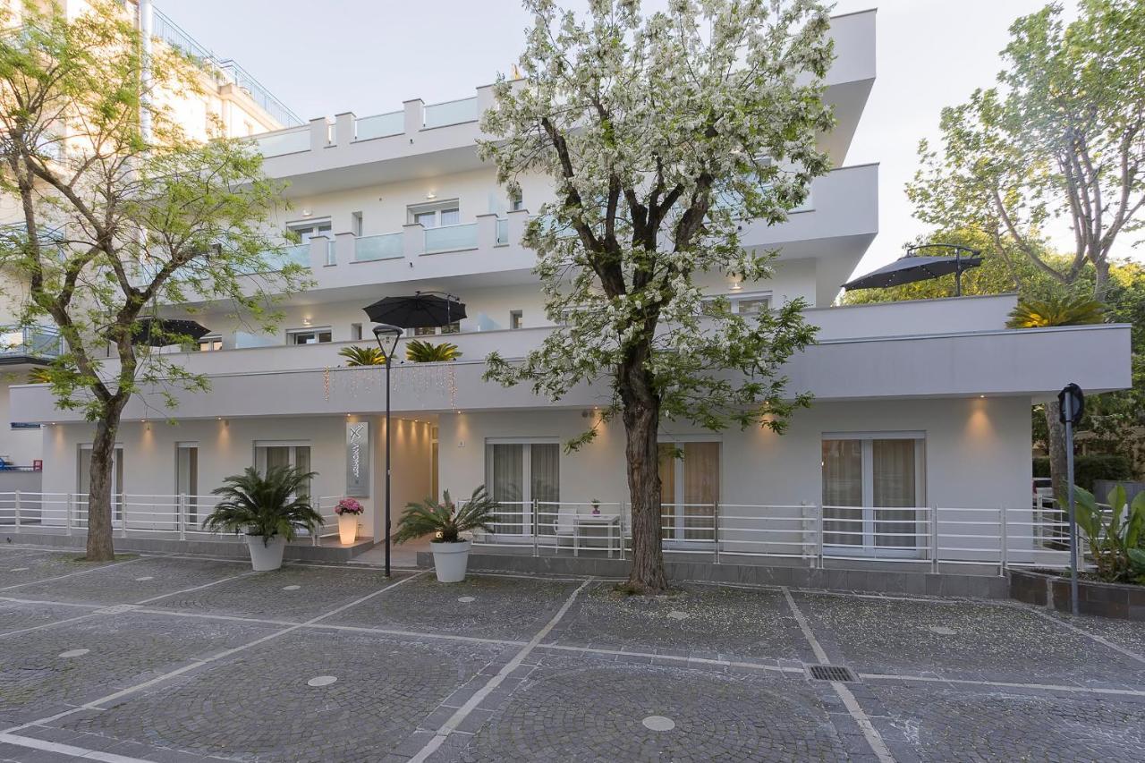 Residence Armony มิซาโน อาดรีอาติโก ภายนอก รูปภาพ