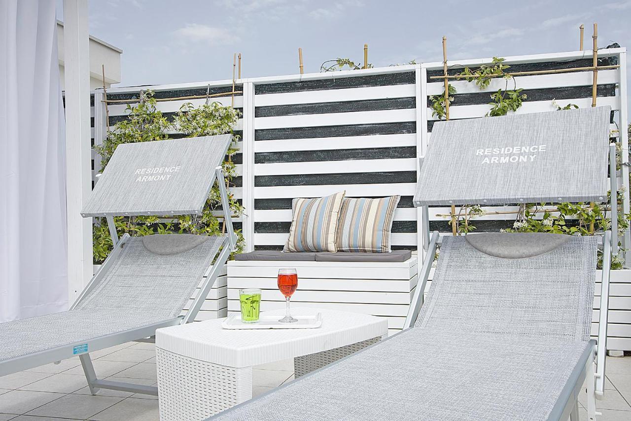 Residence Armony มิซาโน อาดรีอาติโก ภายนอก รูปภาพ