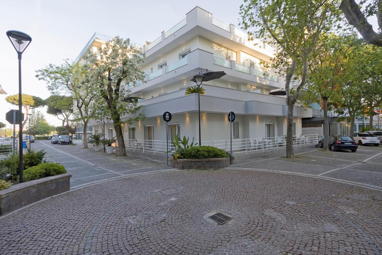 Residence Armony มิซาโน อาดรีอาติโก ภายนอก รูปภาพ